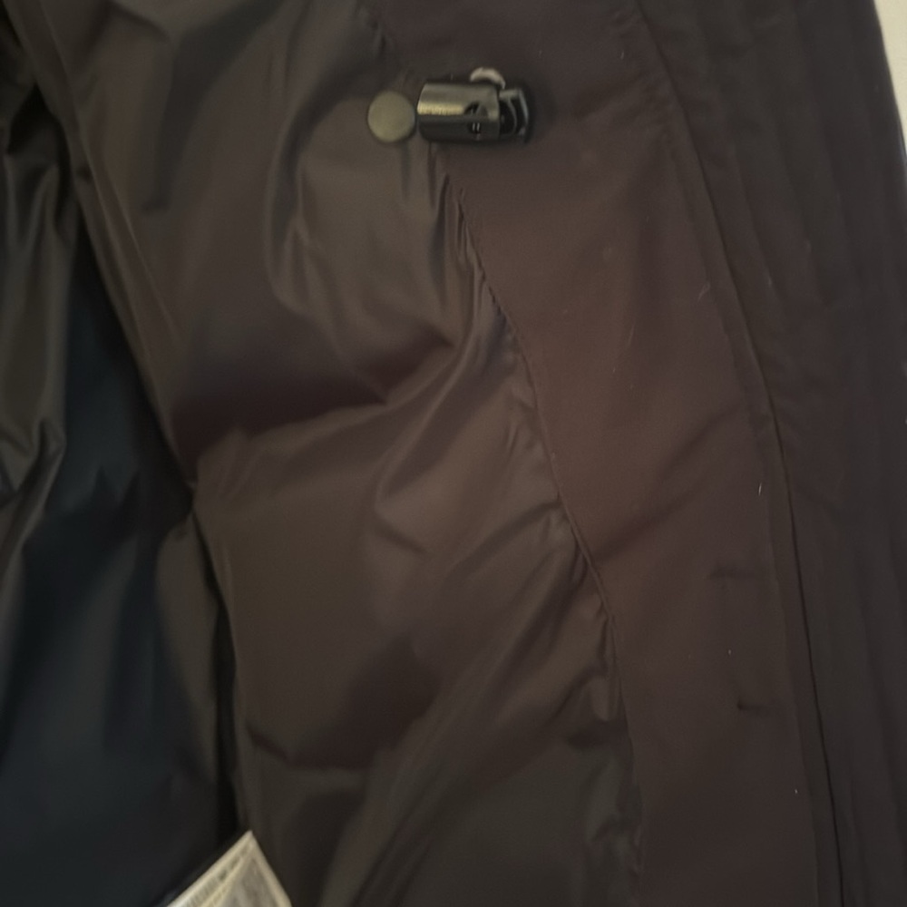 Canada goose jacket - Picture 9 of 16